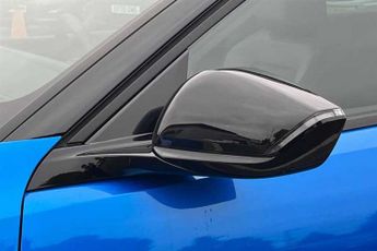 Vauxhall Astra Electric 54kWh Ultimate Hatchback 5dr Electric Auto (156 ps)