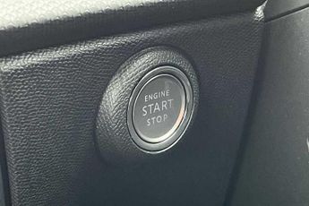 Vauxhall Astra Electric 54kWh Ultimate Hatchback 5dr Electric Auto (156 ps)