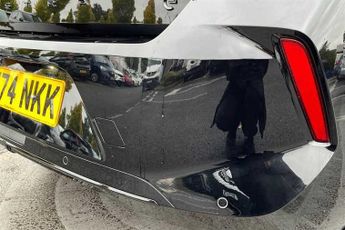 Vauxhall Astra Electric 54kWh Ultimate Hatchback 5dr Electric Auto (156 ps)