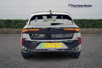 Vauxhall Astra Electric 54kWh Ultimate Hatchback 5dr Electric Auto (156 ps)