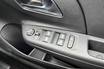 Vauxhall Corsa Electric 50kWh Design Hatchback 5dr Electric Auto (136 ps)