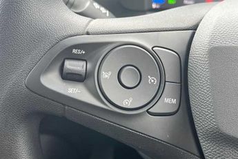 Vauxhall Corsa Electric 50kWh Design Hatchback 5dr Electric Auto (136 ps)