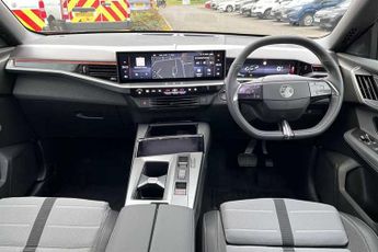 Vauxhall Grandland Electric 73kWh GS SUV 5dr Electric Auto (213 ps)