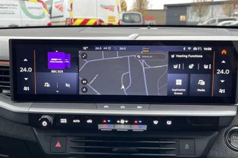 Vauxhall Grandland Electric 73kWh GS SUV 5dr Electric Auto (213 ps)