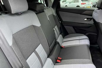 Vauxhall Grandland Electric 73kWh GS SUV 5dr Electric Auto (213 ps)