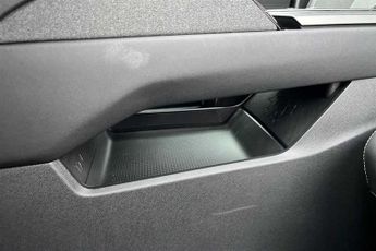 Vauxhall Grandland Electric 73kWh GS SUV 5dr Electric Auto (213 ps)