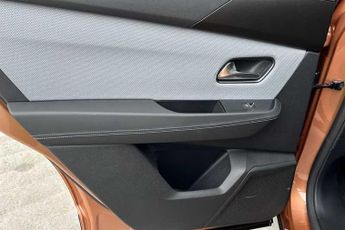 Vauxhall Grandland Electric 73kWh GS SUV 5dr Electric Auto (213 ps)