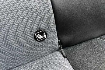 Vauxhall Grandland Electric 73kWh GS SUV 5dr Electric Auto (213 ps)