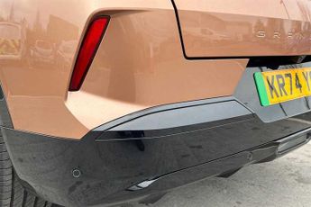 Vauxhall Grandland Electric 73kWh GS SUV 5dr Electric Auto (213 ps)
