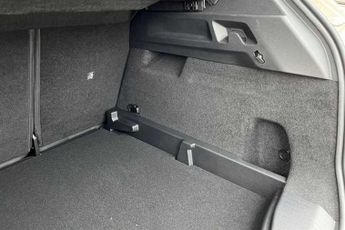 Vauxhall Grandland Electric 73kWh GS SUV 5dr Electric Auto (213 ps)