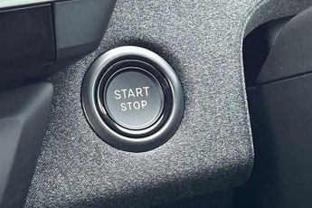 Vauxhall Grandland Electric 73kWh GS SUV 5dr Electric Auto (213 ps)