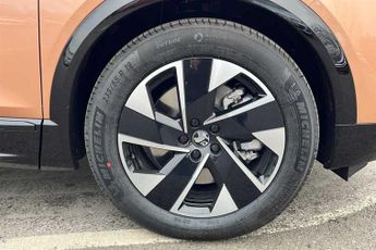 Vauxhall Grandland Electric 73kWh GS SUV 5dr Electric Auto (213 ps)