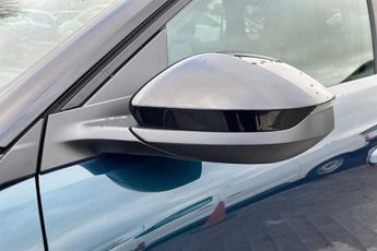 Vauxhall Grandland Electric 73kWh GS SUV 5dr Electric Auto (213 ps)