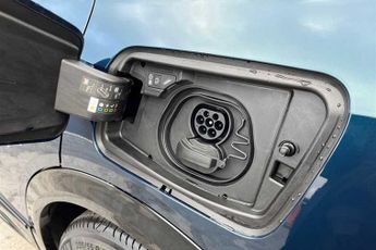 Vauxhall Grandland Electric 73kWh GS SUV 5dr Electric Auto (213 ps)