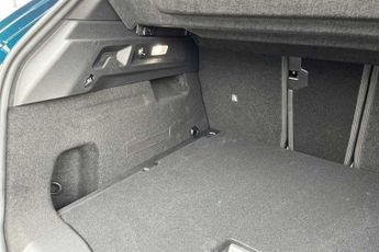 Vauxhall Grandland Electric 73kWh GS SUV 5dr Electric Auto (213 ps)