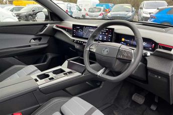 Vauxhall Grandland Electric 73kWh Ultimate SUV 5dr Electric Auto (213 ps)