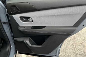 Vauxhall Grandland Electric 73kWh Ultimate SUV 5dr Electric Auto (213 ps)