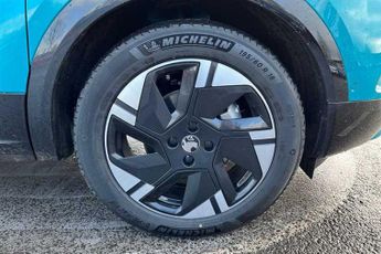 Vauxhall Mokka Electric 54kWh Ultimate SUV 5dr Electric Auto (156 ps)