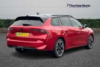 Vauxhall Astra Electric 54kWh Ultimate Sports Tourer 5dr Electric Auto (156 ps)