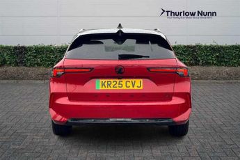 Vauxhall Astra Electric 54kWh Ultimate Sports Tourer 5dr Electric Auto (156 ps)