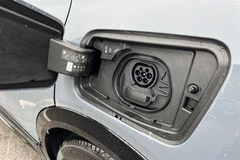 Vauxhall Grandland Electric 73kWh GS SUV 5dr Electric Auto (213 ps)