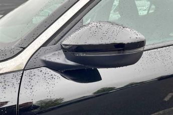 Vauxhall Mokka Electric 50kWh Ultimate SUV 5dr Electric Auto (136 ps)