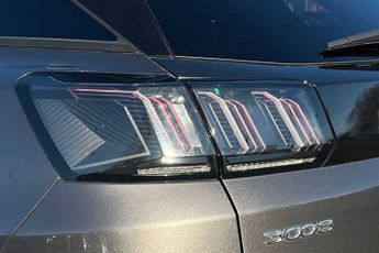 PEUGEOT 3008 1.2 PureTech Allure Premium SUV 5dr Petrol EAT Euro 6 (s/s) (130