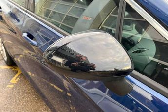 VAUXHALL ASTRA 1.4i Turbo SRi Nav Sports Tourer 5dr Petrol CVT Euro 6 (s/s) (14