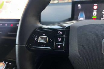 MG MG4 EV 64kWh Trophy Long Range Hatchback 5dr Electric Auto (203 ps)