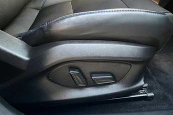 MG MG4 EV 64kWh Trophy Long Range Hatchback 5dr Electric Auto (203 ps)