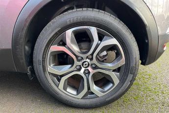 RENAULT CAPTUR 1.6 E-TECH techno SUV 5dr Petrol Hybrid Auto Euro 6 (s/s) (145 p