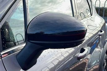 RENAULT CAPTUR 1.6 E-TECH techno SUV 5dr Petrol Hybrid Auto Euro 6 (s/s) (145 p