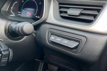 RENAULT CAPTUR 1.6 E-TECH techno SUV 5dr Petrol Hybrid Auto Euro 6 (s/s) (145 p