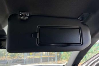 Vauxhall Grandland 1.2i MHEV (136 PS) GS 5 Door Petrol Hybrid SUV Automatic 