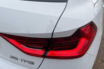 AUDI A1 1.0 TFSI 25 Sport Sportback 5dr Petrol S Tronic Euro 6 (s/s) (95