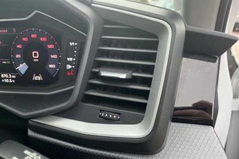 AUDI A1 1.0 TFSI 25 Sport Sportback 5dr Petrol S Tronic Euro 6 (s/s) (95