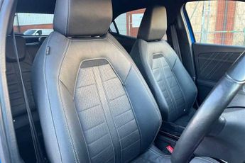 VAUXHALL MOKKA Electric 50kWh Ultimate SUV 5dr Electric Auto (136 ps)