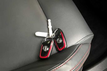 MG ZS 51.1kWh Trophy Connect SUV 5dr Electric Auto (176 ps)