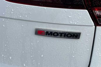 VOLKSWAGEN TIGUAN 2.0 TDI R-Line SUV 5dr Diesel DSG 4Motion Euro 6 (s/s) (150 ps)