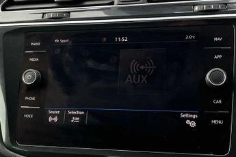 VOLKSWAGEN TIGUAN 2.0 TDI R-Line SUV 5dr Diesel DSG 4Motion Euro 6 (s/s) (150 ps)