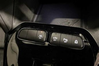 VAUXHALL Corsa Electric 50kWh GS Hatchback 5dr Electric Auto (136 ps)