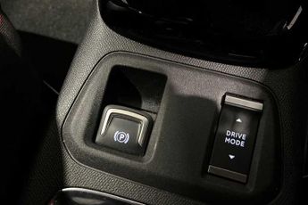 VAUXHALL Corsa Electric 50kWh GS Hatchback 5dr Electric Auto (136 ps)