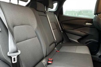 NISSAN QASHQAI 1.3 DIG-T MHEV N-Connecta SUV 5dr Petrol Hybrid XTRON Euro 6 (s/