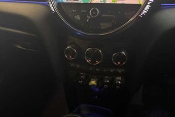 MINI ELECTRIC HATCH Cooper SE 32.6kWh Level 2 Hatchback 3dr Electric Auto (184 ps)