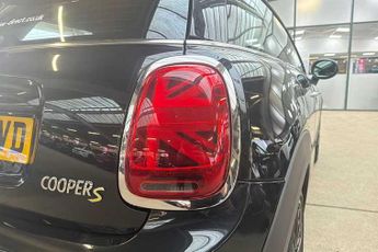 MINI ELECTRIC HATCH Cooper SE 32.6kWh Level 2 Hatchback 3dr Electric Auto (184 ps)