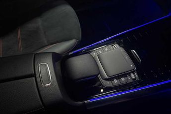 MERCEDES-BENZ EQA EQA 350 66.5kWh AMG Line (Premium) SUV 5dr Electric Auto 4MATIC 