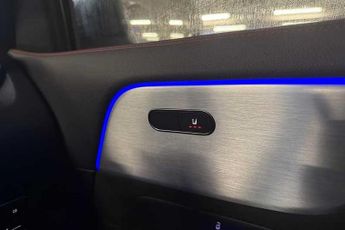 MERCEDES-BENZ EQA EQA 350 66.5kWh AMG Line (Premium) SUV 5dr Electric Auto 4MATIC 