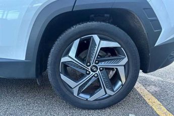 HYUNDAI TUCSON 1.6 h T-GDi 13.8kWh Ultimate SUV 5dr Petrol Plug-in Hybrid Auto 