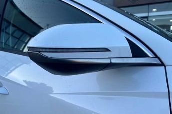 HYUNDAI TUCSON 1.6 h T-GDi 13.8kWh Ultimate SUV 5dr Petrol Plug-in Hybrid Auto 