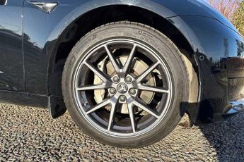 TESLA MODEL 3 Standard Range Plus Saloon 4dr Electric Auto RWD (241 bhp)